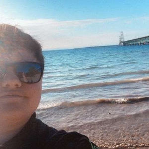 Meet your Posher, Sami